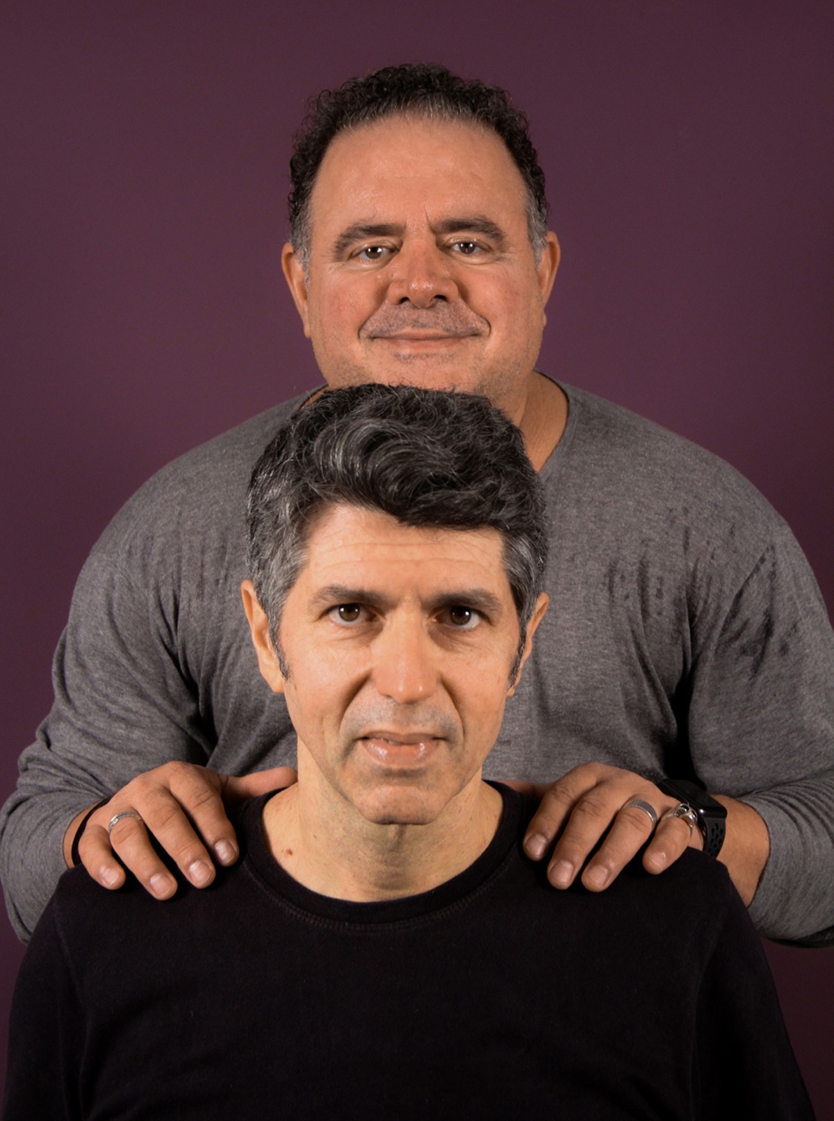 Dupla criada por Leo Jaime e Leoni lança single em que atualiza ‘A fórmula do amor’