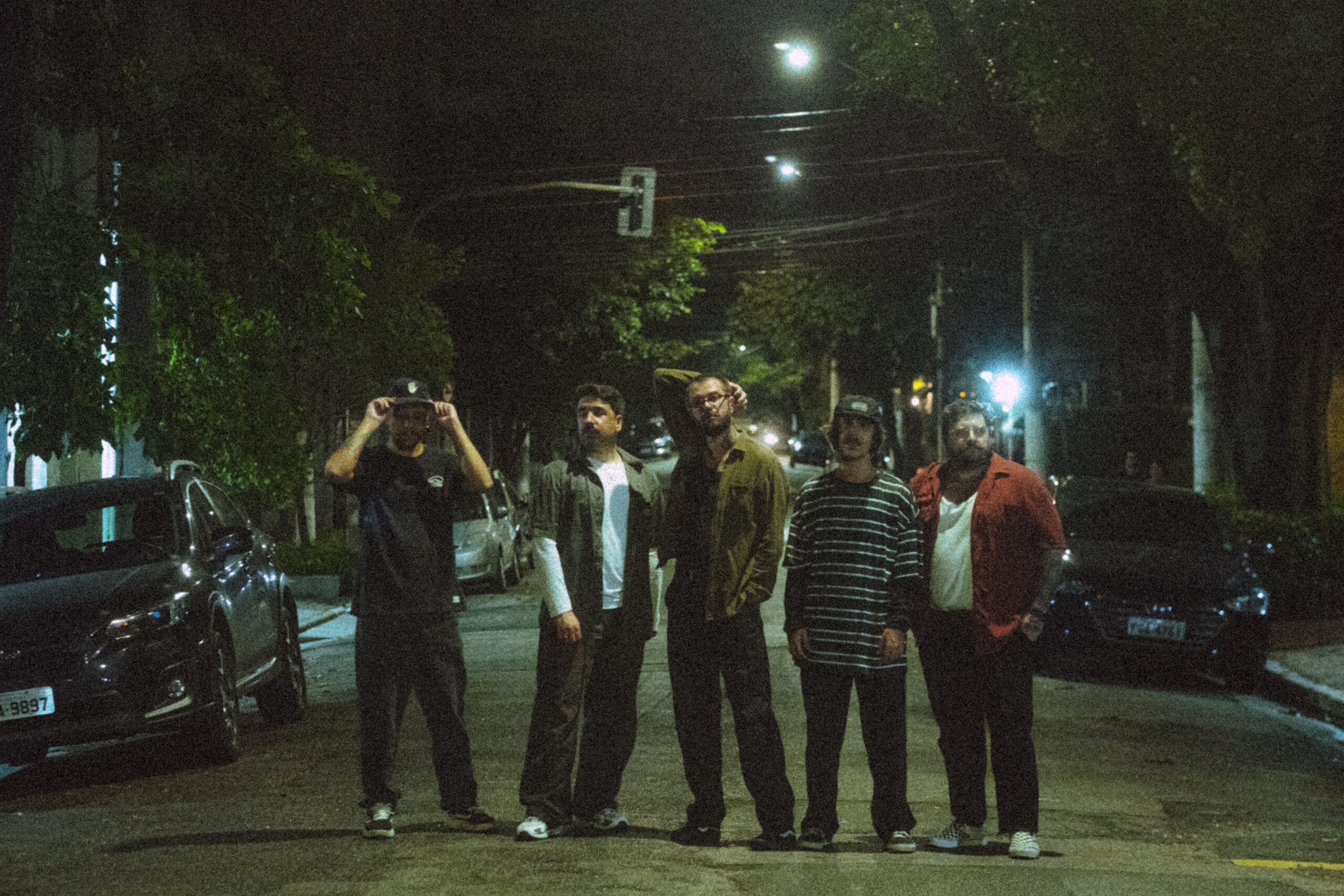 Novo nome do grunge e emo, falso sol lança primeiro EP, “mutações do espírito”